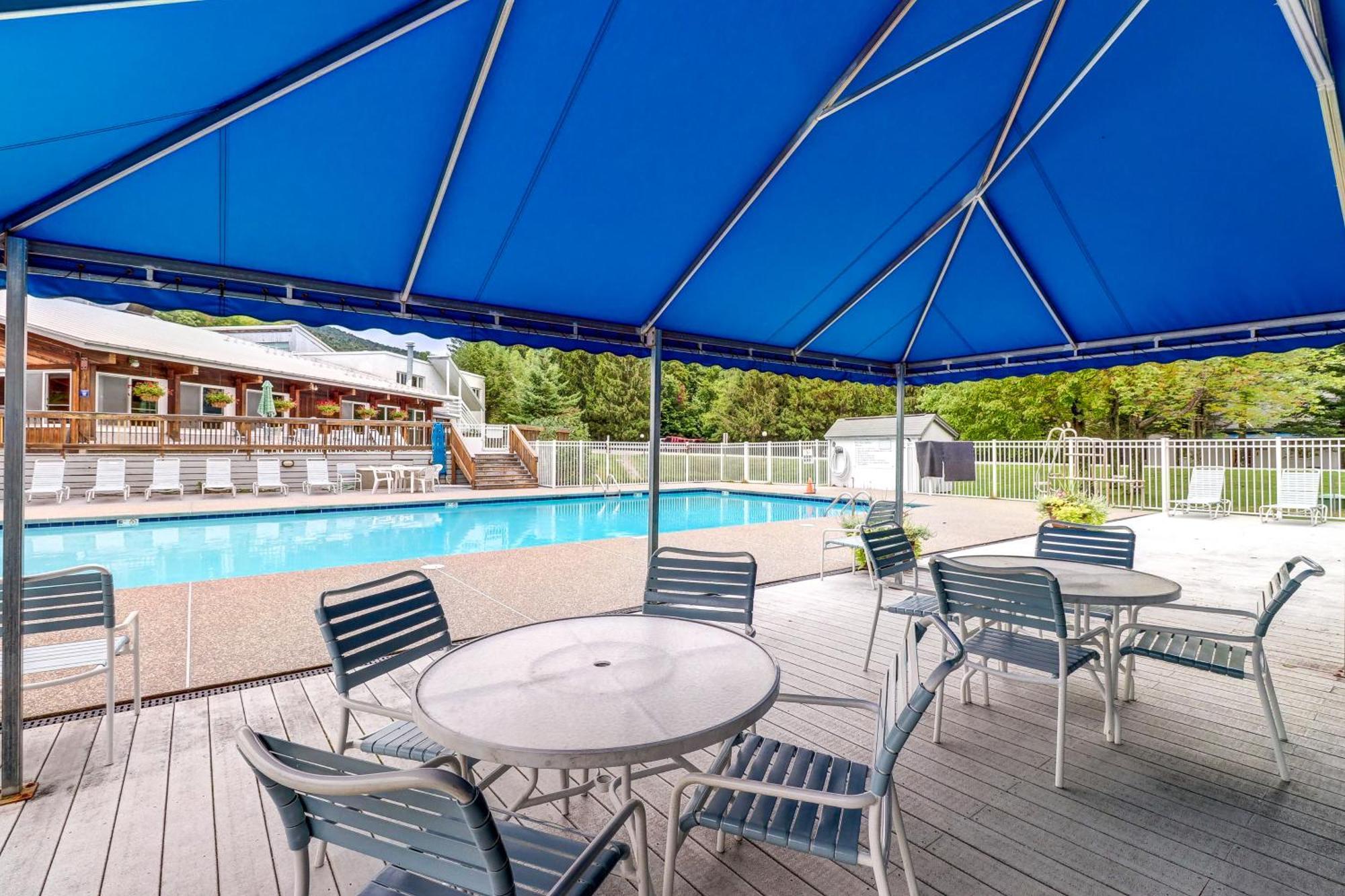 Bridges Resort Warren Bagian luar foto